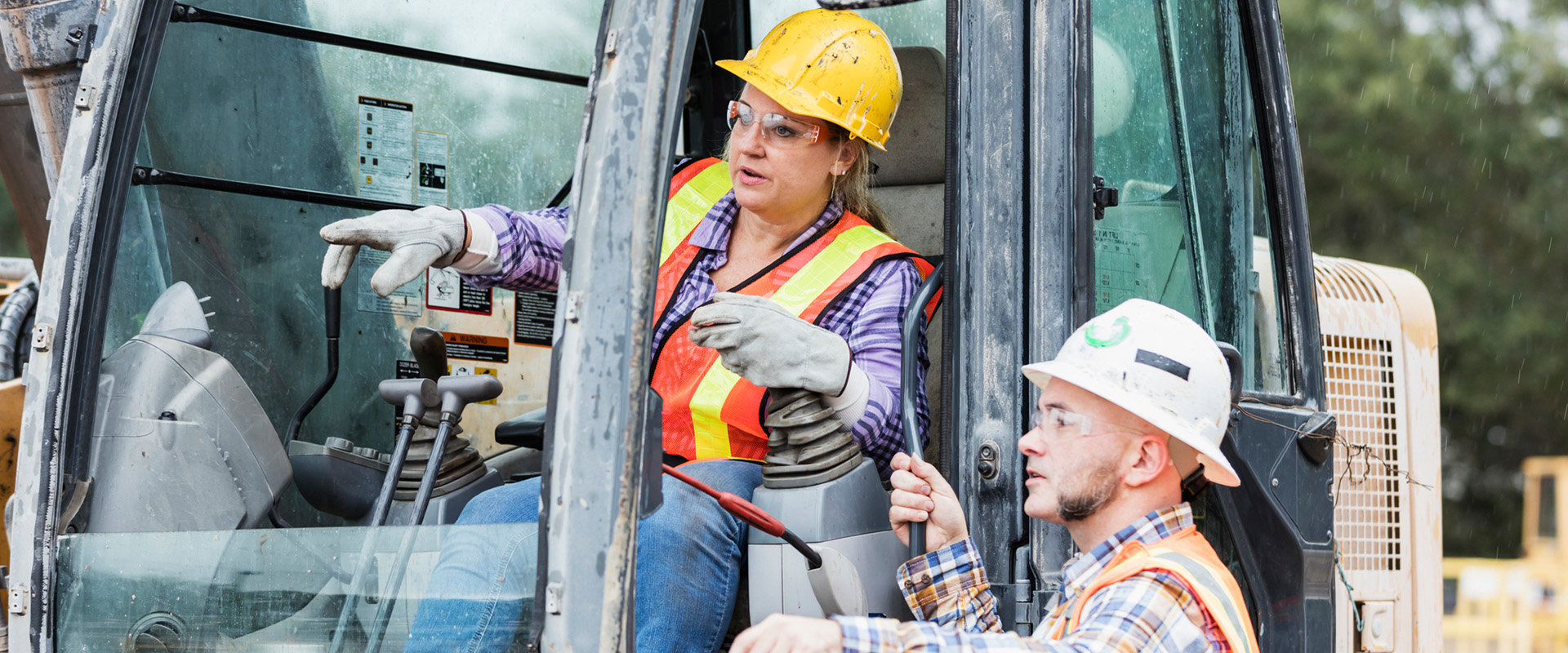 The Role of a Construction Consultant in Ensuring Safety and Security on the Job Site